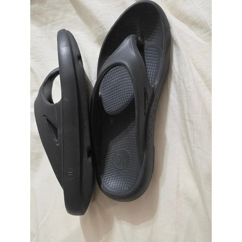 Hurley Mens Black Foam Flip Flop Sandals Thong Slides Size 10 fit like 8s